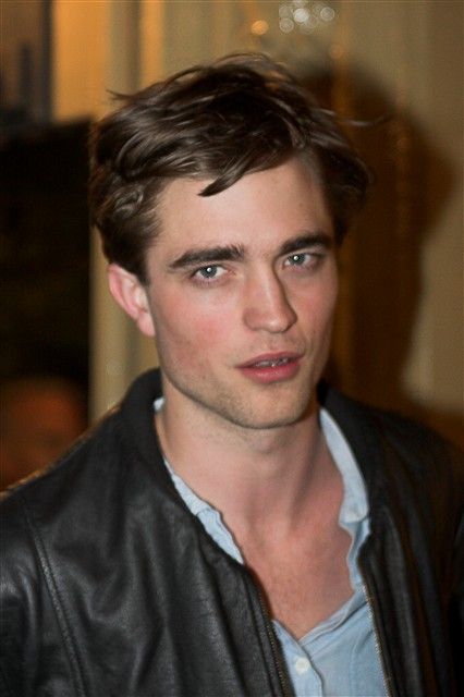 Robert Pattinson (10).jpg